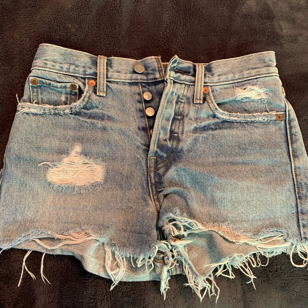 Distressed Levi’s High Waisted Shorts